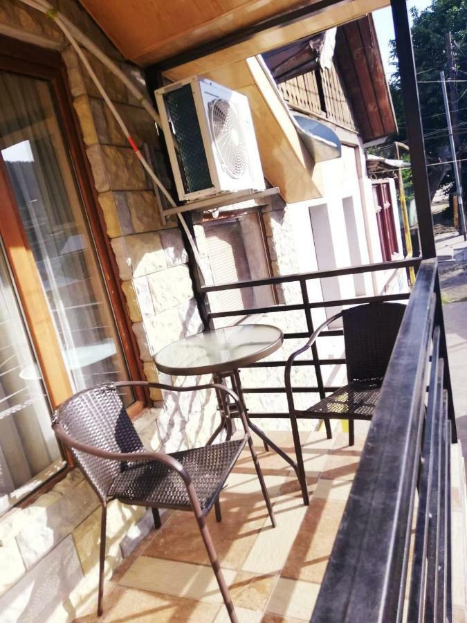 Hotel Shera Bordžomi Exteriér fotografie